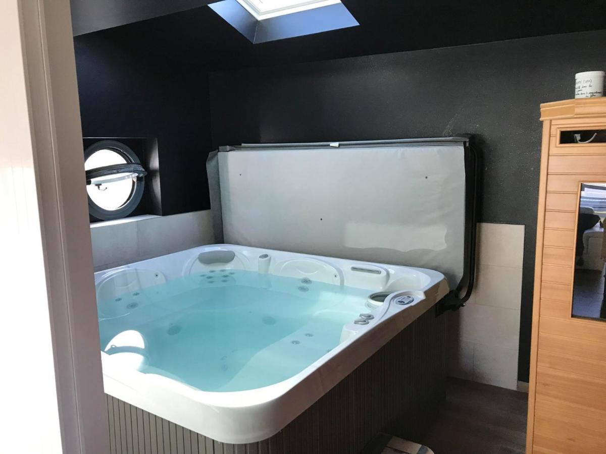 Gite Spa Sauna Piscine Aubin-Saint-Vaast Exteriör bild
